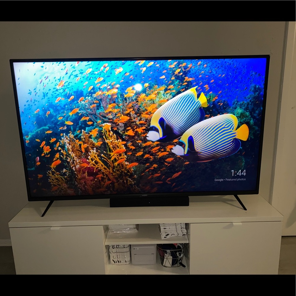 65” VIZIO SMART TV